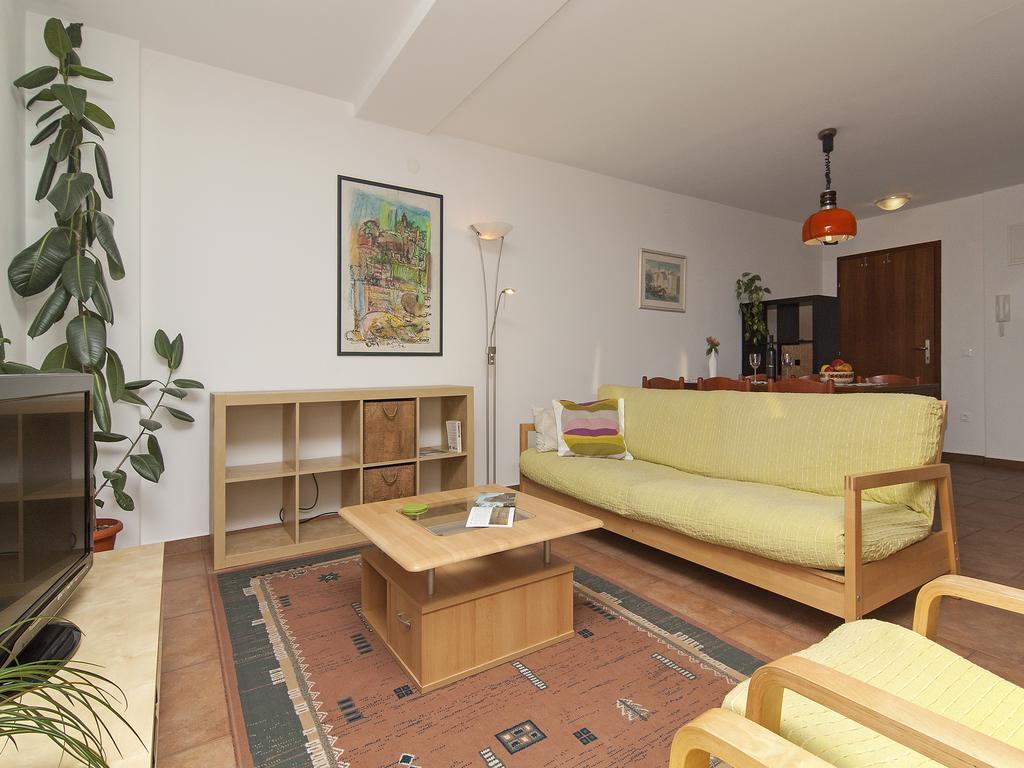 Apartments Ceja Near Sea ميدولين المظهر الخارجي الصورة