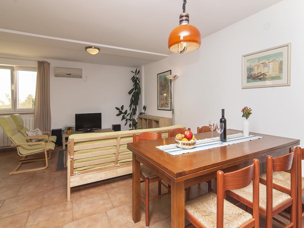 Apartments Ceja Near Sea ميدولين المظهر الخارجي الصورة