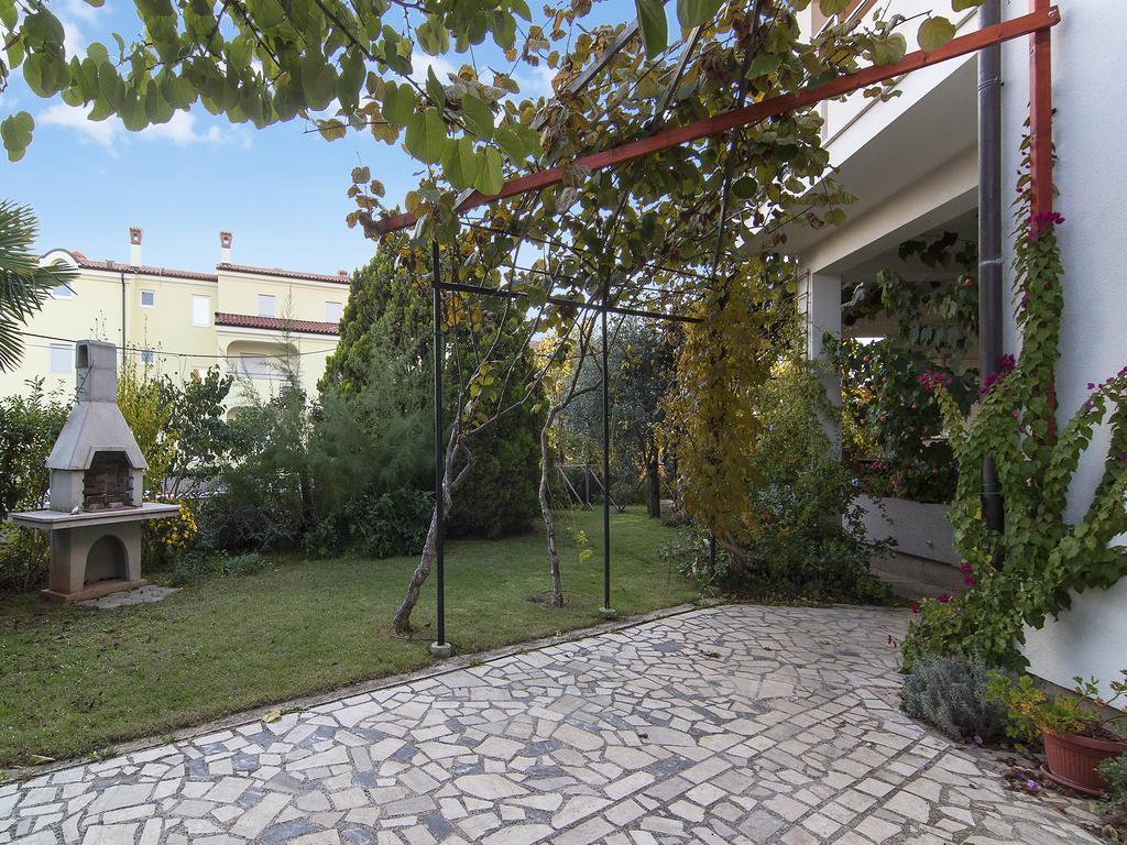 Apartments Ceja Near Sea ميدولين الغرفة الصورة