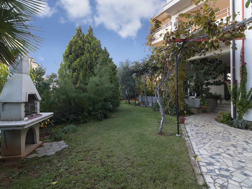 Apartments Ceja Near Sea ميدولين المظهر الخارجي الصورة