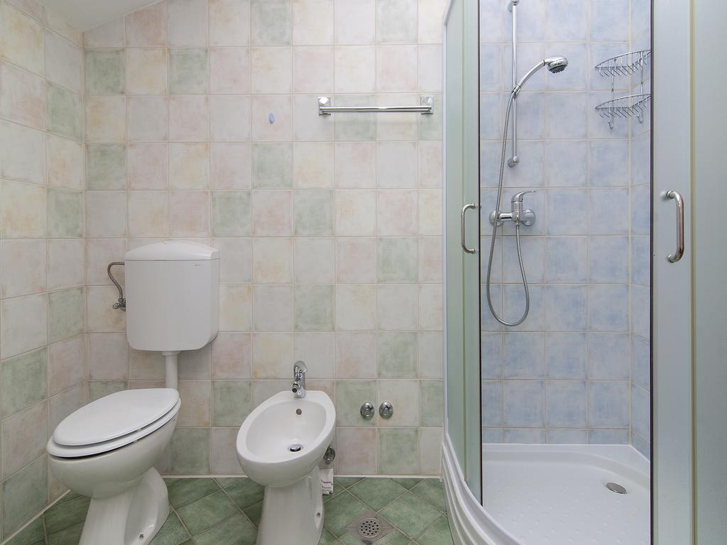Apartments Ceja Near Sea ميدولين الغرفة الصورة